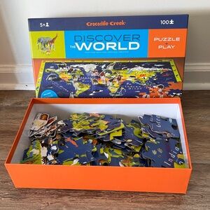 Crocodile Creek Discover the World Puzzle & Play - Blue and Orange